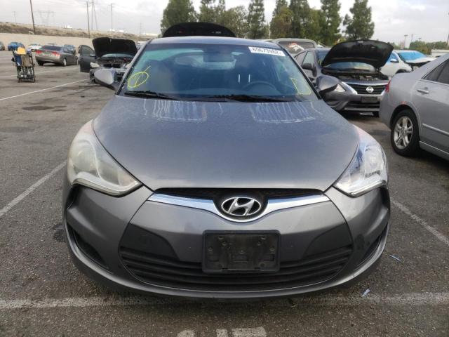 Photo 4 VIN: KMHTC6AD7GU270818 - HYUNDAI VELOSTER 