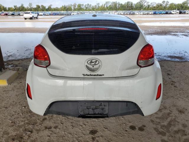 Photo 5 VIN: KMHTC6AD7GU284637 - HYUNDAI VELOSTER 