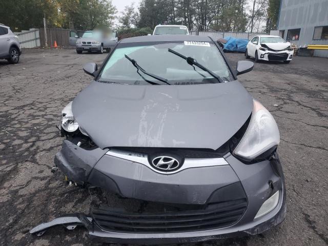 Photo 4 VIN: KMHTC6AD7HU310090 - HYUNDAI VELOSTER 