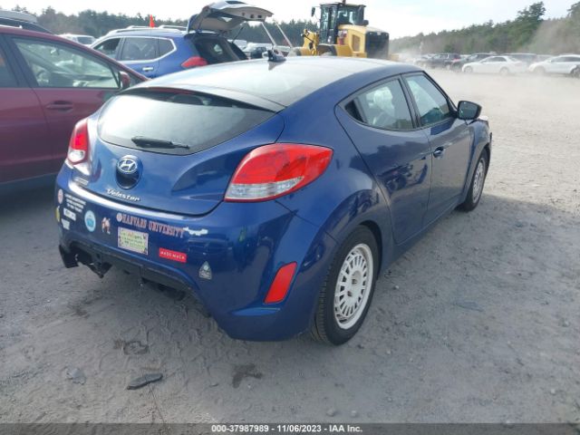 Photo 3 VIN: KMHTC6AD7HU317217 - HYUNDAI VELOSTER 