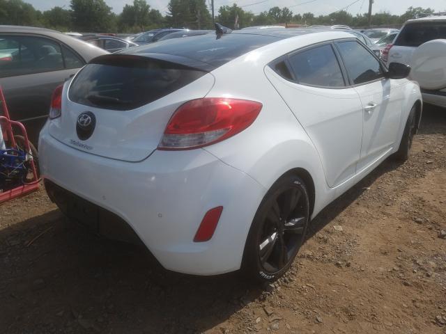 Photo 3 VIN: KMHTC6AD8CU021213 - HYUNDAI VELOSTER 