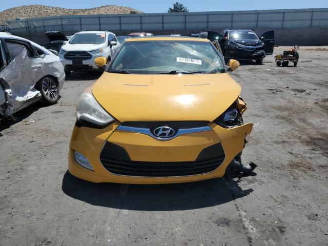 Photo 4 VIN: KMHTC6AD8CU048752 - HYUNDAI VELOSTER 