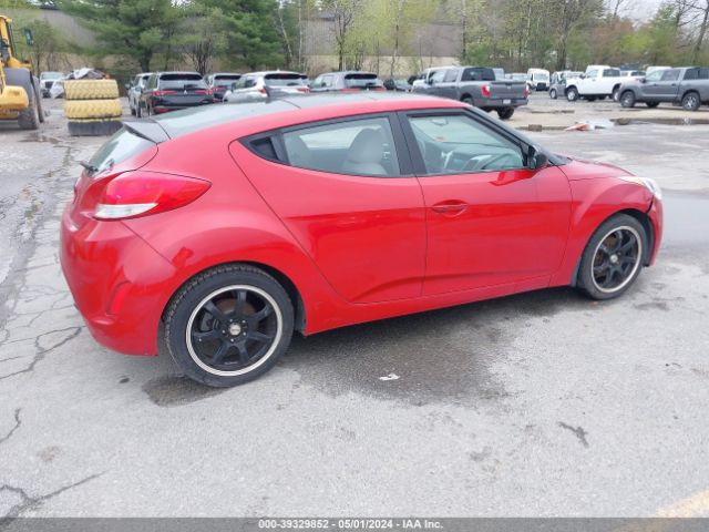 Photo 3 VIN: KMHTC6AD8CU077605 - HYUNDAI VELOSTER 