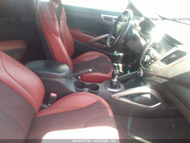 Photo 4 VIN: KMHTC6AD8CU078558 - HYUNDAI VELOSTER 