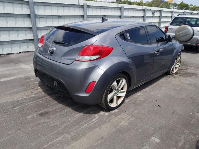 Photo 3 VIN: KMHTC6AD8DU117019 - HYUNDAI VELOSTER 