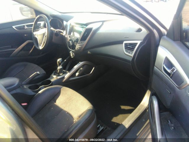 Photo 4 VIN: KMHTC6AD8DU147007 - HYUNDAI VELOSTER 