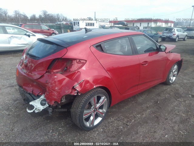 Photo 3 VIN: KMHTC6AD8DU155642 - HYUNDAI VELOSTER 