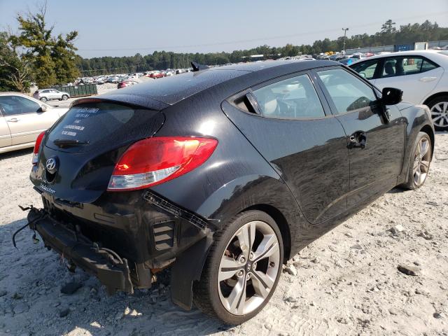 Photo 3 VIN: KMHTC6AD8DU165250 - HYUNDAI VELOSTER 