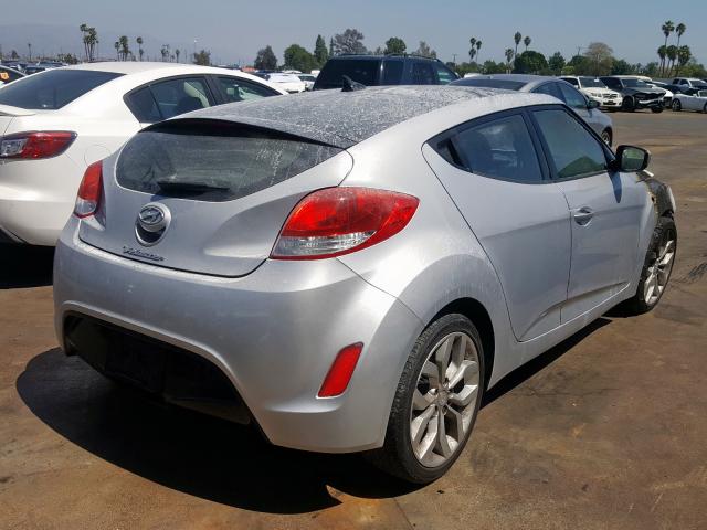 Photo 3 VIN: KMHTC6AD8DU167466 - HYUNDAI VELOSTER 