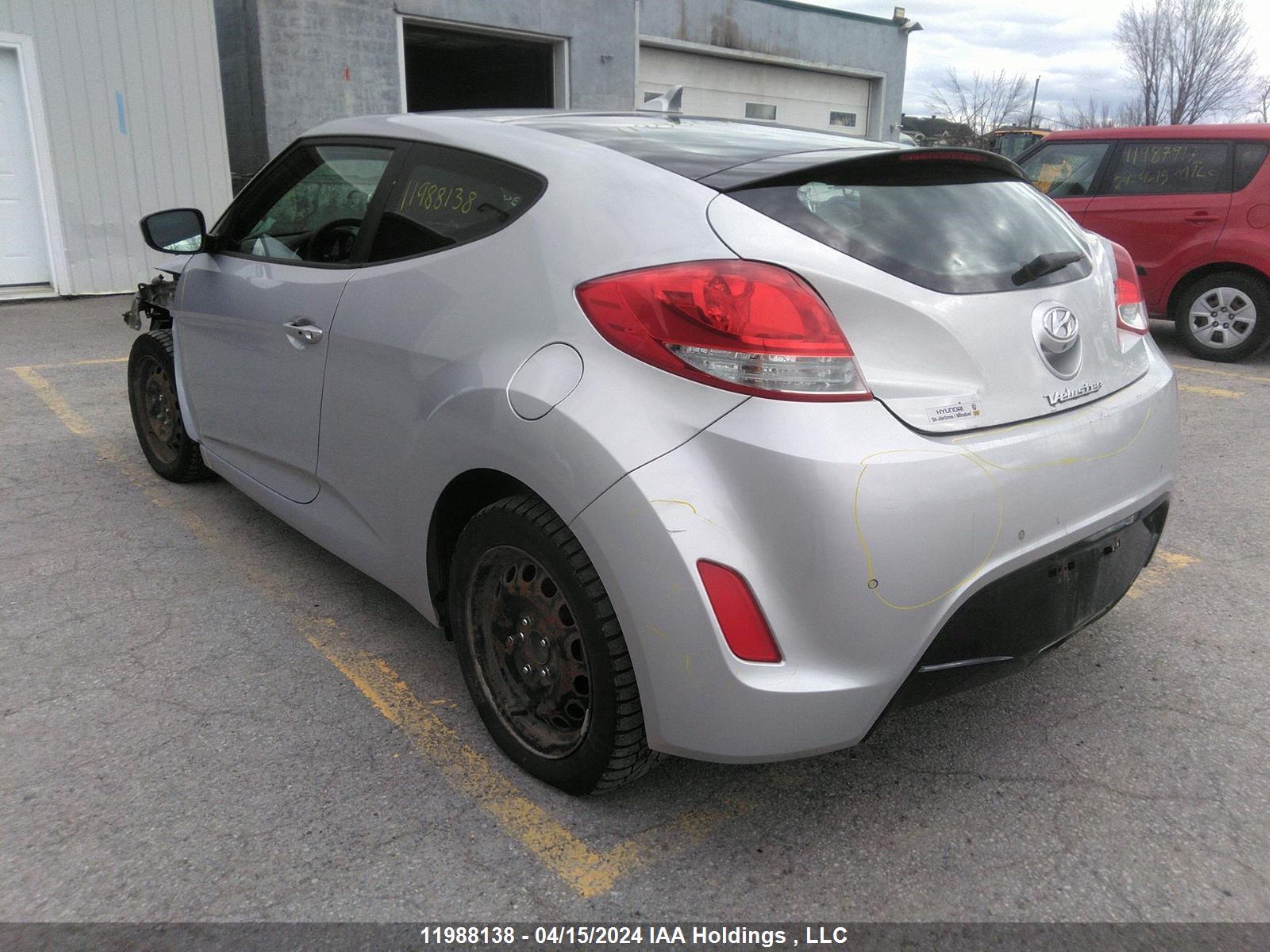 Photo 2 VIN: KMHTC6AD8EU205702 - HYUNDAI VELOSTER 