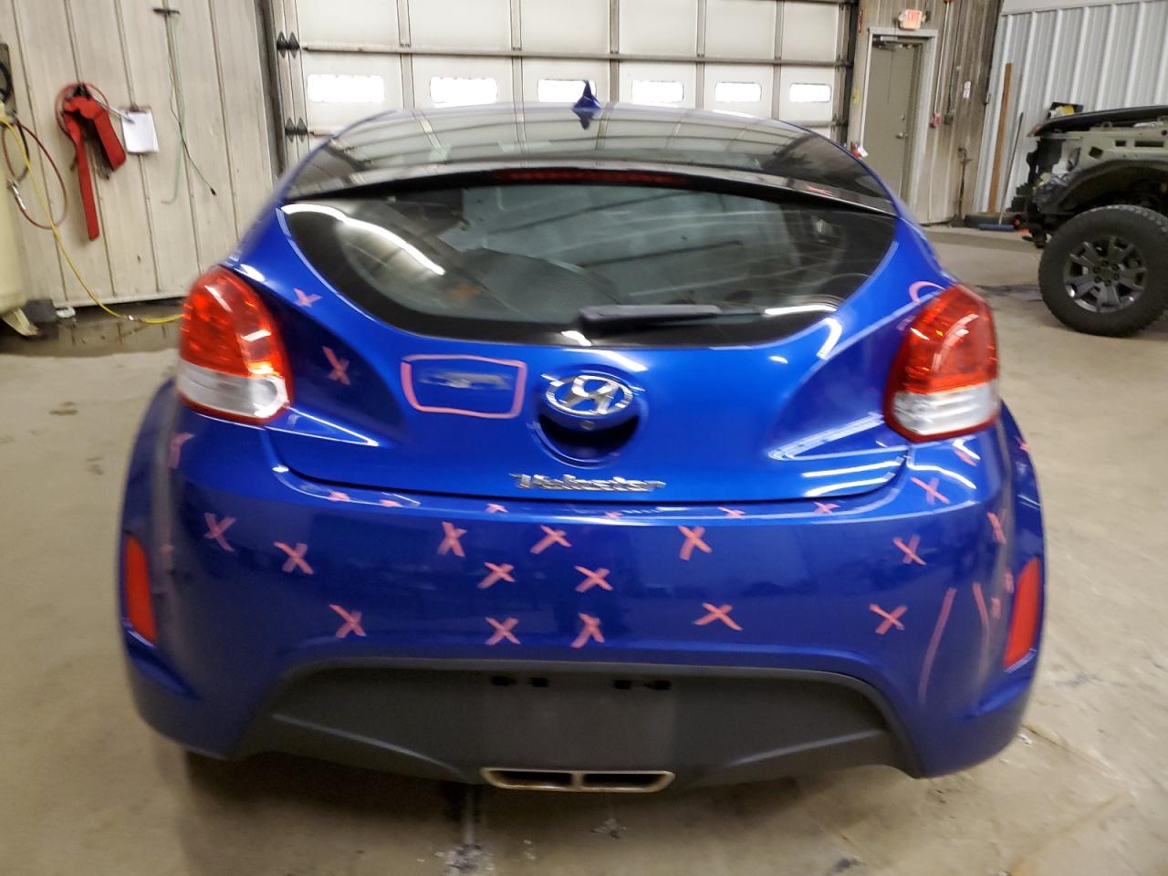 Photo 5 VIN: KMHTC6AD8EU211435 - HYUNDAI VELOSTER 