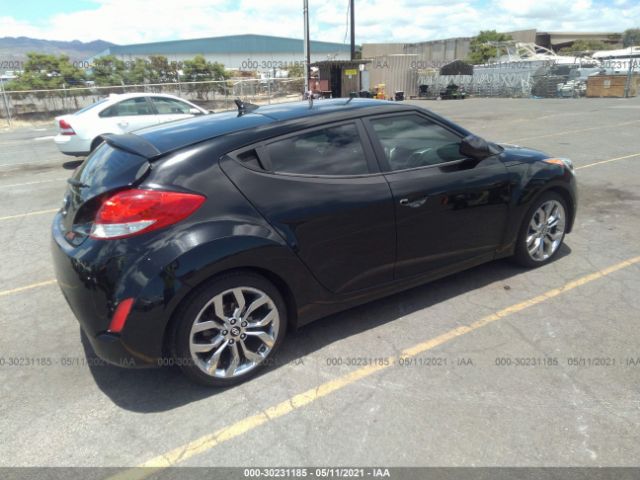 Photo 3 VIN: KMHTC6AD8FU223599 - HYUNDAI VELOSTER 