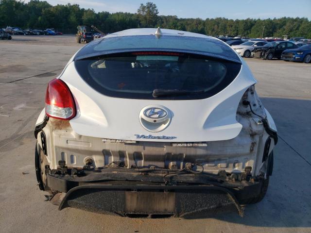 Photo 5 VIN: KMHTC6AD8FU224218 - HYUNDAI VELOSTER 