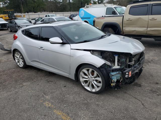 Photo 3 VIN: KMHTC6AD8FU225417 - HYUNDAI VELOSTER 