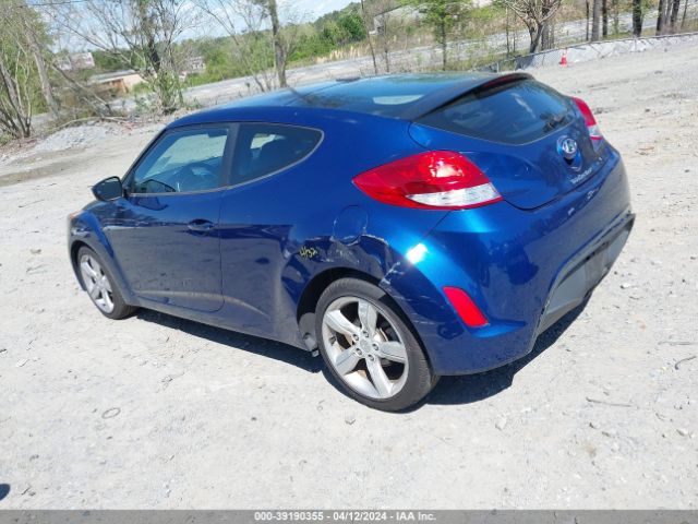 Photo 2 VIN: KMHTC6AD8FU242993 - HYUNDAI VELOSTER 