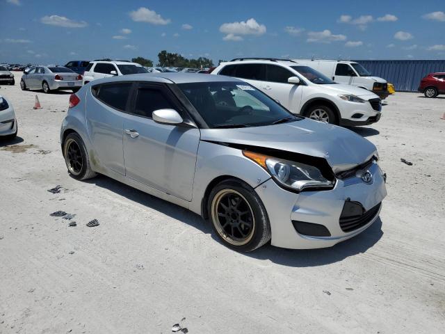 Photo 3 VIN: KMHTC6AD8FU243402 - HYUNDAI VELOSTER 