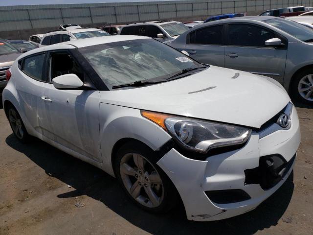 Photo 3 VIN: KMHTC6AD8FU244856 - HYUNDAI VELOSTER 