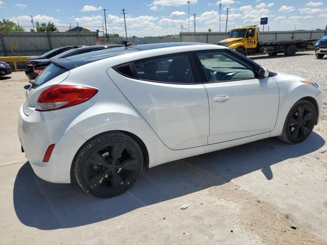 Photo 2 VIN: KMHTC6AD8GU260380 - HYUNDAI VELOSTER 