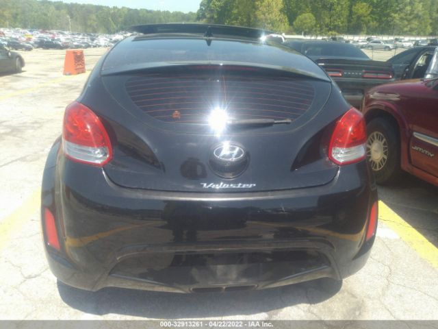 Photo 5 VIN: KMHTC6AD8GU264073 - HYUNDAI VELOSTER 