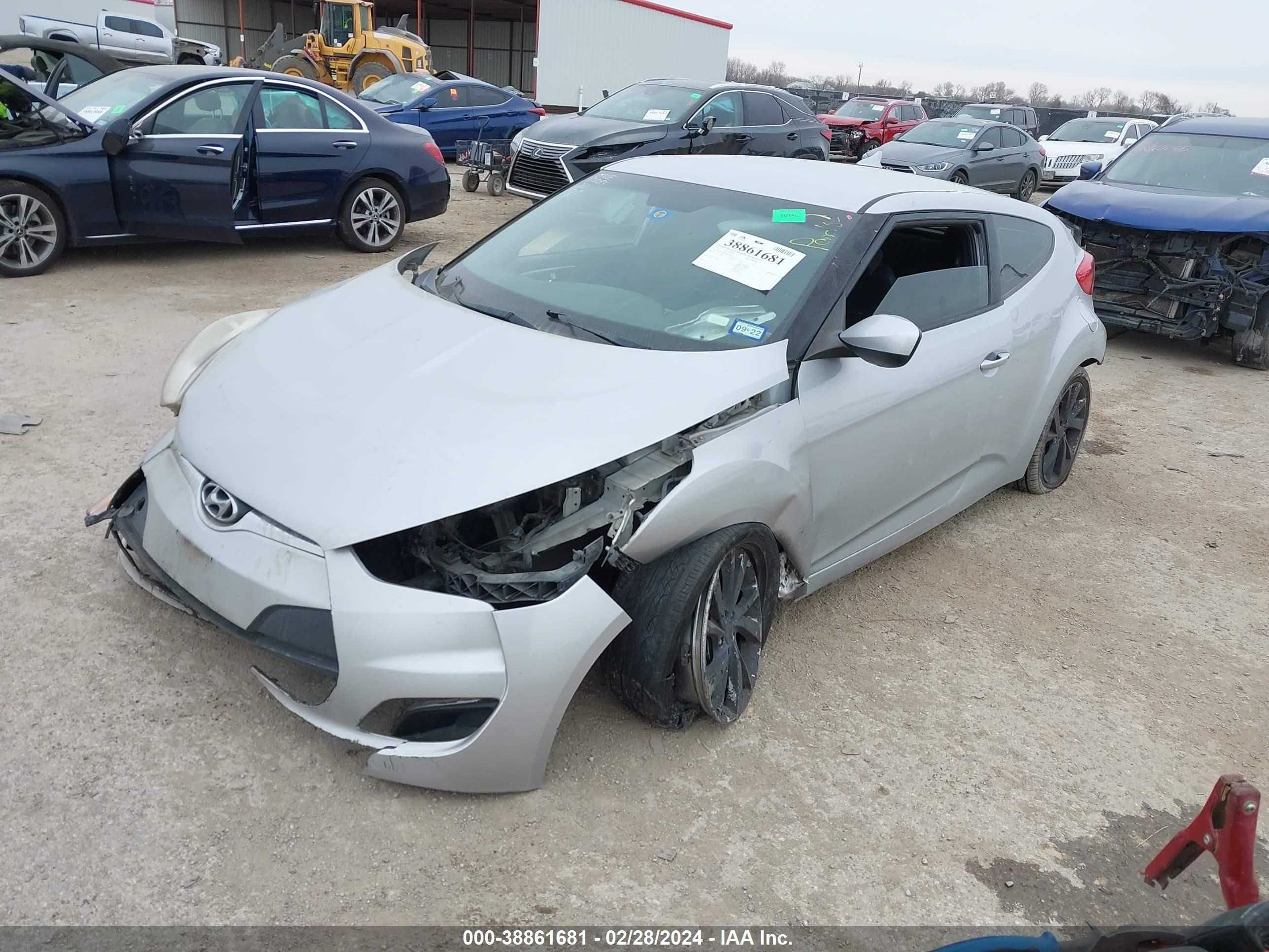 Photo 1 VIN: KMHTC6AD8GU283285 - HYUNDAI VELOSTER 