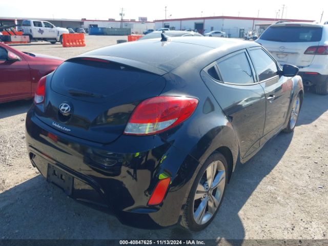 Photo 3 VIN: KMHTC6AD8GU287921 - HYUNDAI VELOSTER 