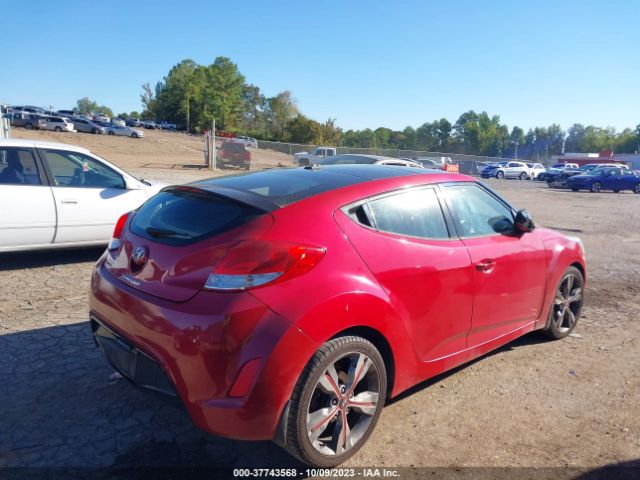 Photo 3 VIN: KMHTC6AD8HU317467 - HYUNDAI VELOSTER 