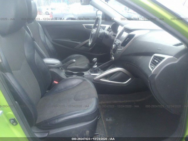 Photo 4 VIN: KMHTC6AD9CU023634 - HYUNDAI VELOSTER 