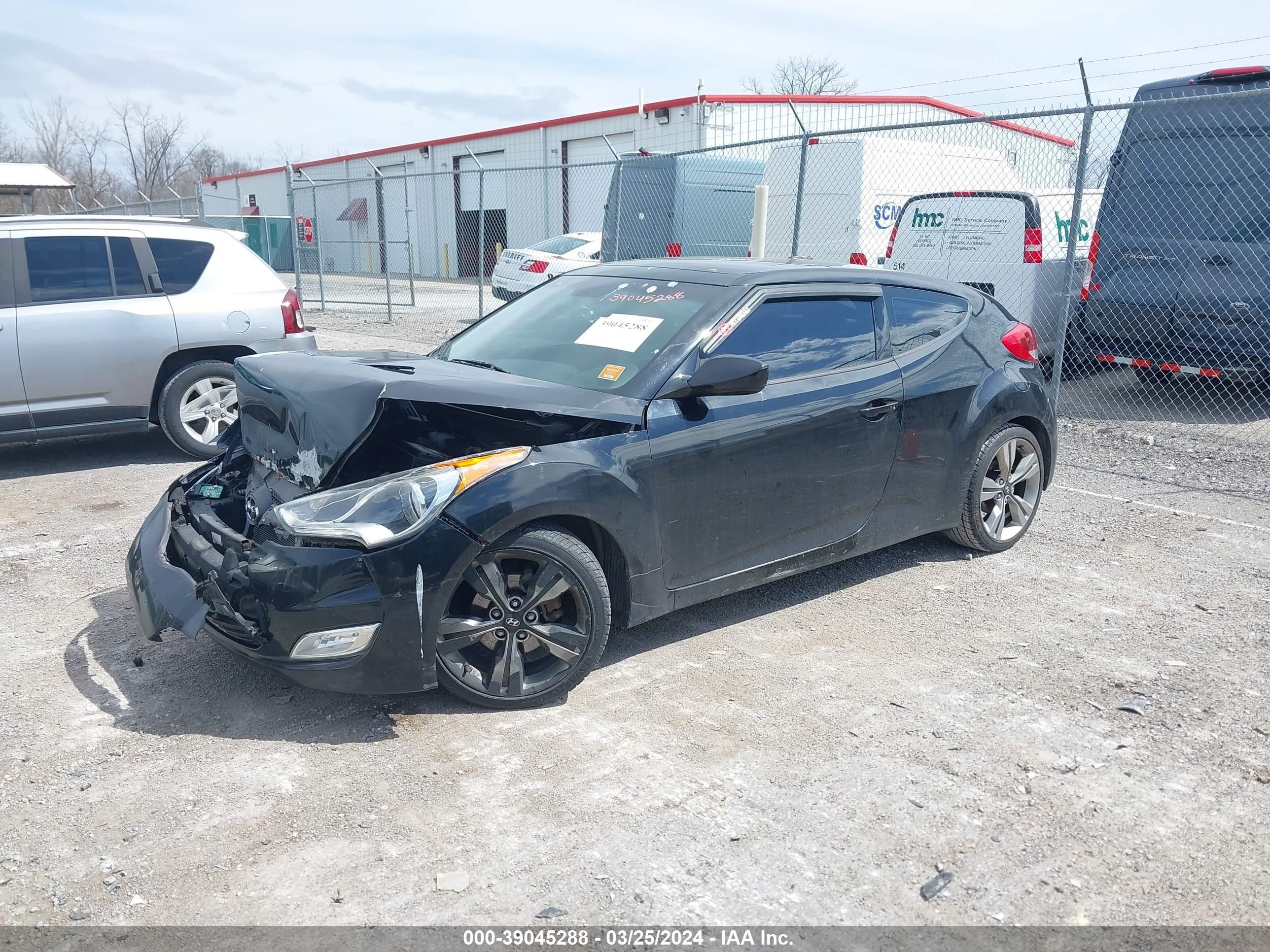 Photo 1 VIN: KMHTC6AD9CU030261 - HYUNDAI VELOSTER 