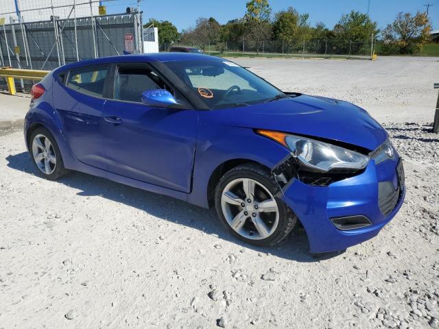 Photo 3 VIN: KMHTC6AD9CU039848 - HYUNDAI VELOSTER 