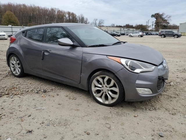 Photo 3 VIN: KMHTC6AD9CU046959 - HYUNDAI VELOSTER 