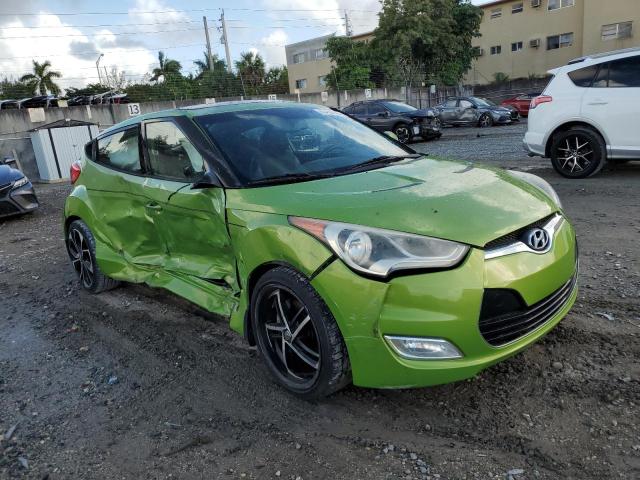 Photo 3 VIN: KMHTC6AD9CU047643 - HYUNDAI VELOSTER 