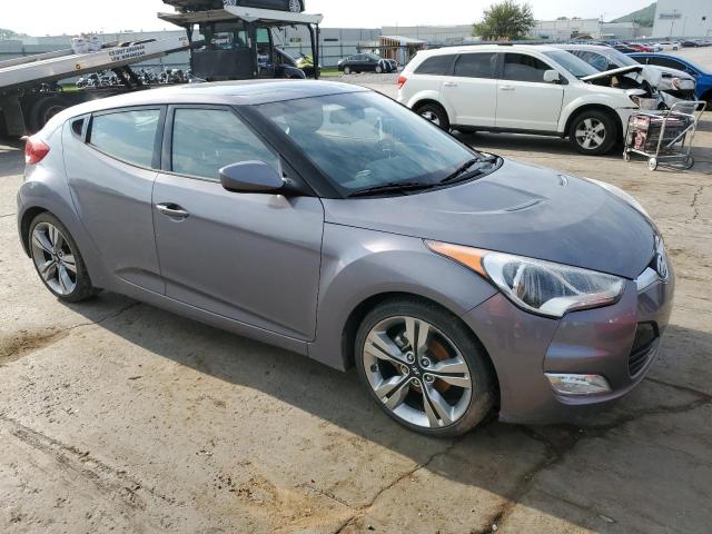 Photo 3 VIN: KMHTC6AD9CU048484 - HYUNDAI VELOSTER 