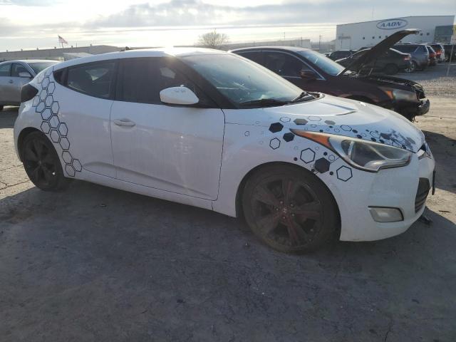 Photo 3 VIN: KMHTC6AD9CU048551 - HYUNDAI VELOSTER 