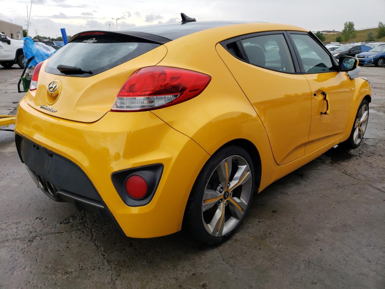 Photo 2 VIN: KMHTC6AD9CU053684 - HYUNDAI VELOSTER 