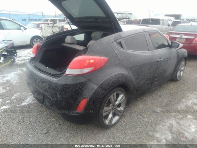 Photo 3 VIN: KMHTC6AD9CU063907 - HYUNDAI VELOSTER 