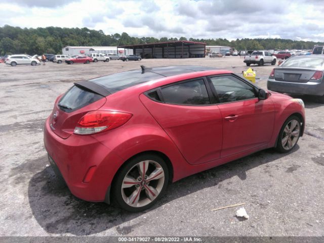 Photo 3 VIN: KMHTC6AD9CU071330 - HYUNDAI VELOSTER 