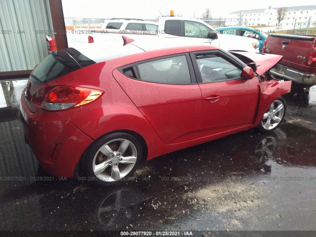 Photo 3 VIN: KMHTC6AD9DU085150 - HYUNDAI VELOSTER 