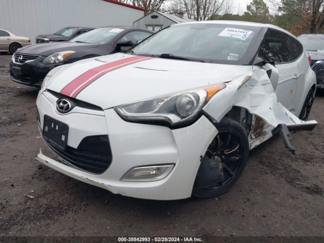 Photo 5 VIN: KMHTC6AD9DU101010 - HYUNDAI VELOSTER 