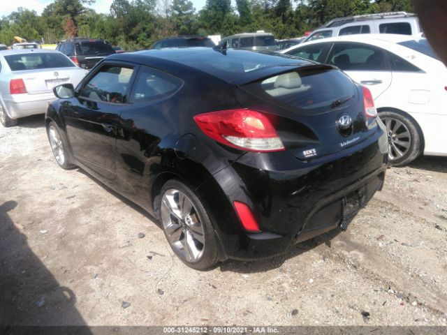 Photo 2 VIN: KMHTC6AD9DU109513 - HYUNDAI VELOSTER 