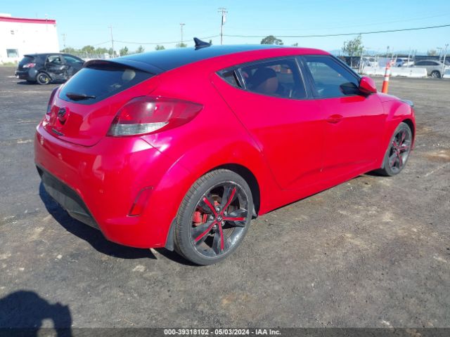 Photo 3 VIN: KMHTC6AD9DU110158 - HYUNDAI VELOSTER 