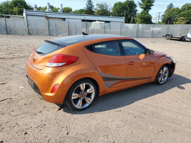 Photo 2 VIN: KMHTC6AD9DU110242 - HYUNDAI VELOSTER 