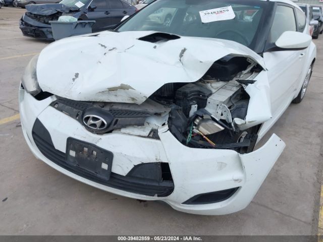 Photo 5 VIN: KMHTC6AD9DU117076 - HYUNDAI VELOSTER 