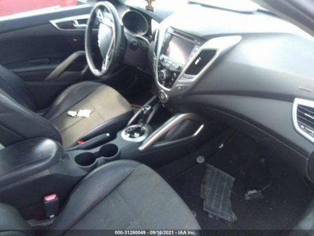 Photo 4 VIN: KMHTC6AD9DU123170 - HYUNDAI VELOSTER 