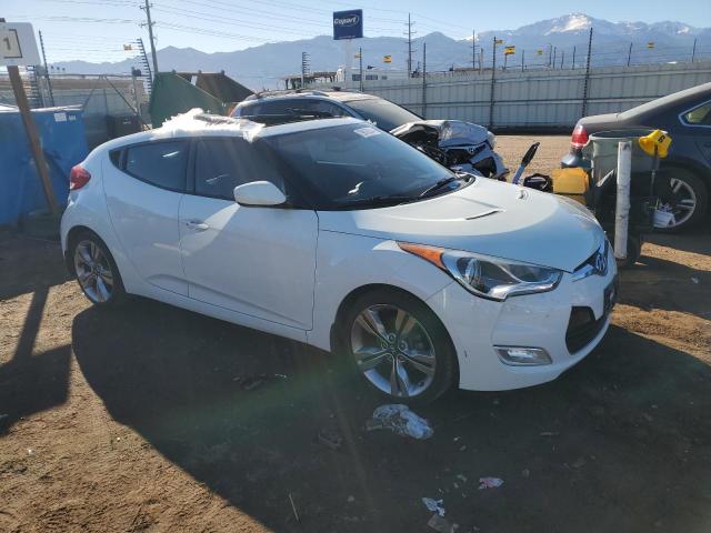 Photo 3 VIN: KMHTC6AD9DU135593 - HYUNDAI VELOSTER 