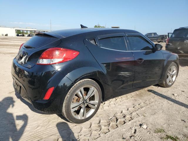 Photo 2 VIN: KMHTC6AD9DU147579 - HYUNDAI VELOSTER 