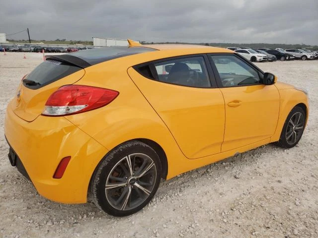 Photo 2 VIN: KMHTC6AD9DU157965 - HYUNDAI VELOSTER 