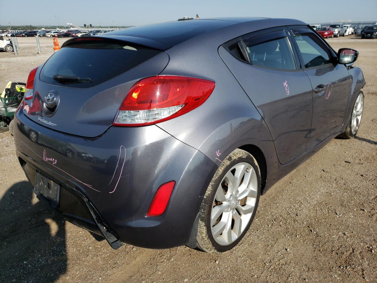 Photo 3 VIN: KMHTC6AD9DU172966 - HYUNDAI VELOSTER 