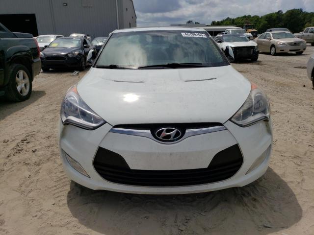 Photo 4 VIN: KMHTC6AD9DU174555 - HYUNDAI VELOSTER 