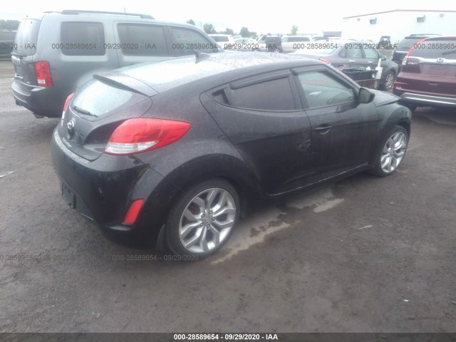 Photo 3 VIN: KMHTC6AD9EU182995 - HYUNDAI VELOSTER 