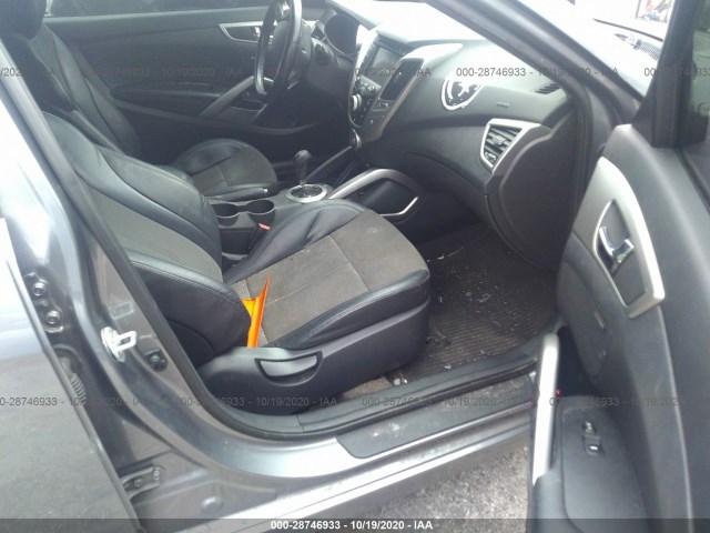 Photo 4 VIN: KMHTC6AD9EU208317 - HYUNDAI VELOSTER 